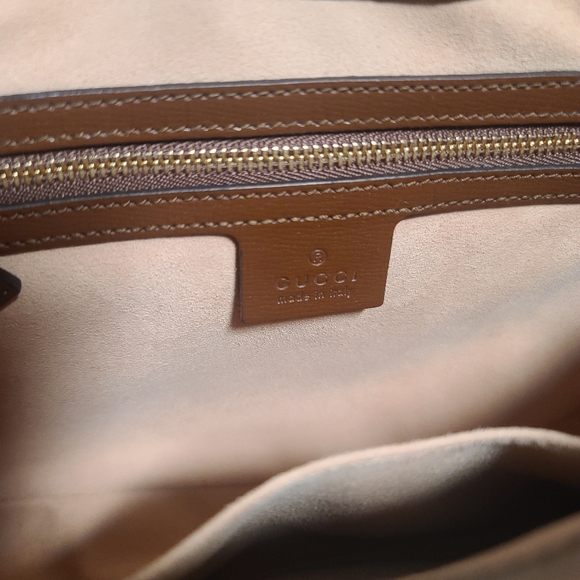 Authentic Gucci bag - Picture 4 of 11